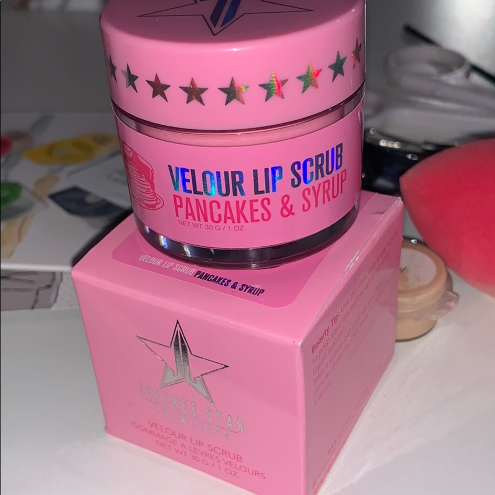 jeffree star lip scrub